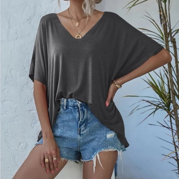 Classic Dolman Sleeve Oversized Top - Picture 4 of 7